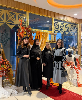 یک روز در گالری